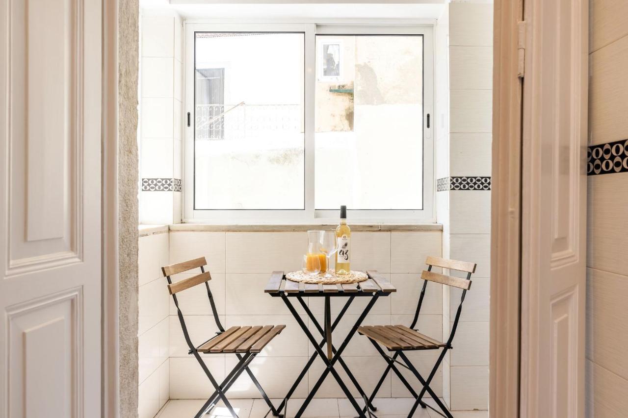 Lovelystay - The Wanderers Hideout Lisbon Exterior photo